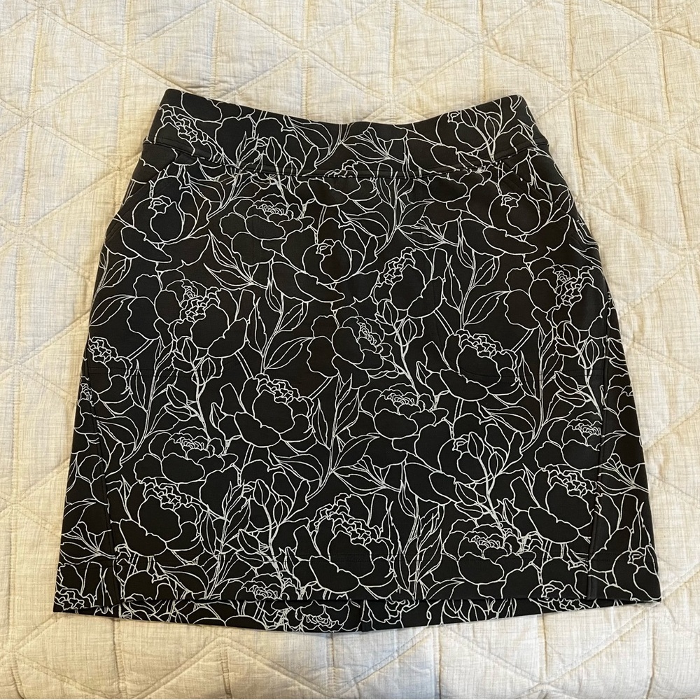 Like new Duluth skirt